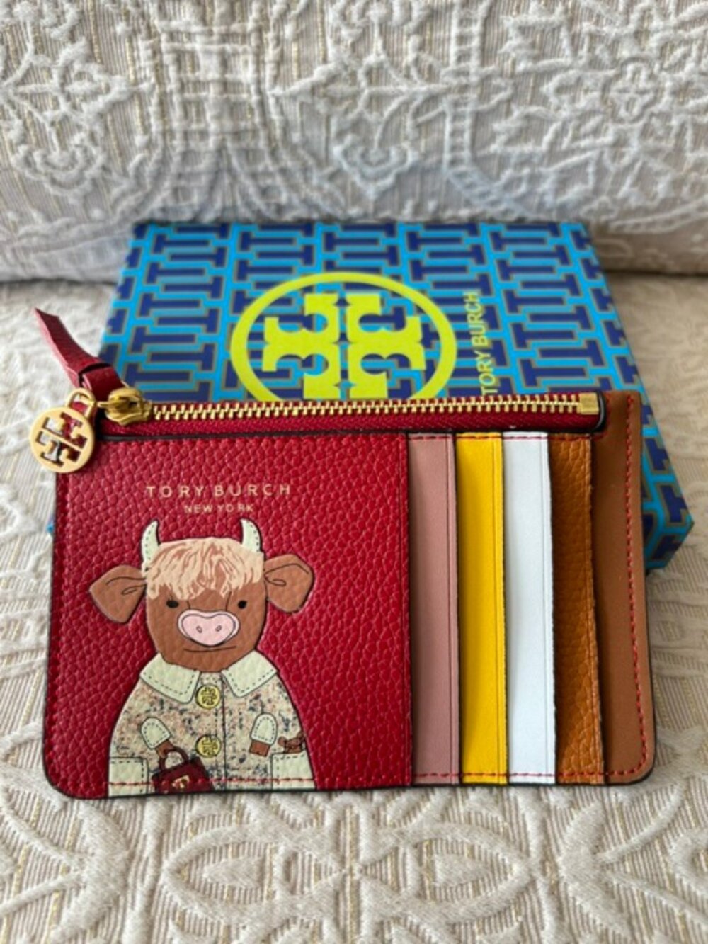 TORY BURCH OZZIE THE OX TOP-ZIP CARD CASE